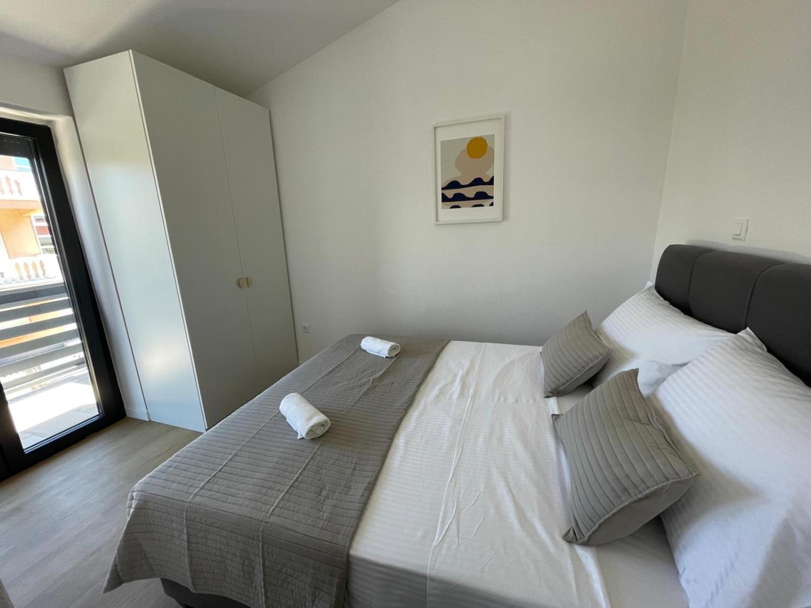 Apartments Ula Vodice Exterior photo